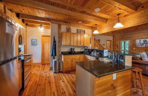Ferguson Cabin | Mountain Cabin, Great Decks, WiFi, Pool Table, Ping Pong Table, & Foosball