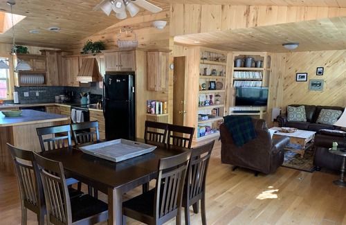 Ponderosa Pines House | Mountain cabin great for families and close to everything fun!