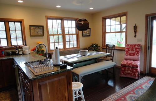 Town of Hebron Cabin | Mountain Cabin Hebron, NY, 56 ac. 360 deg. views, outdoor year-round hot tub.
