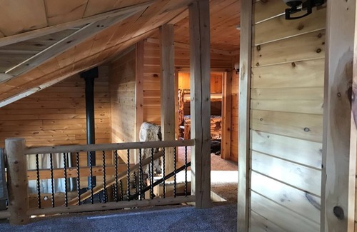 Chewelah House | Mountain Cabin Near 49 Degrees North Ski Resort and the best Huckleberry picking