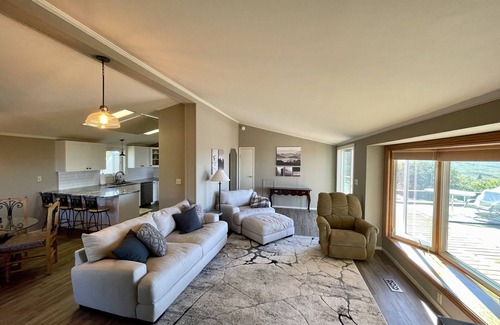 Mesa House | Mountain Cabin next to Powderhorn & the Grand Mesa