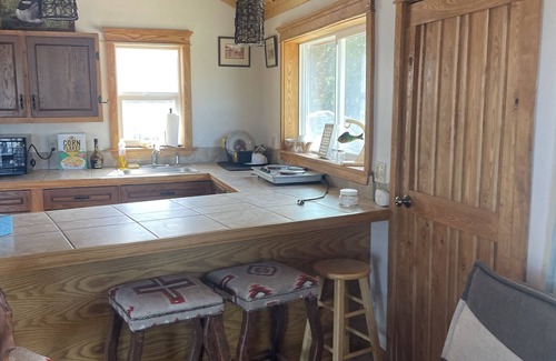 Mesa Cabin | Mountain Cabin w/ great views and fire pit. Located 5 mins to outdoor adventure