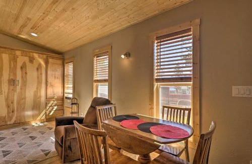 Woodland Park Apartment | Mountain Cabin, Walk to DiningandMemorial Park!