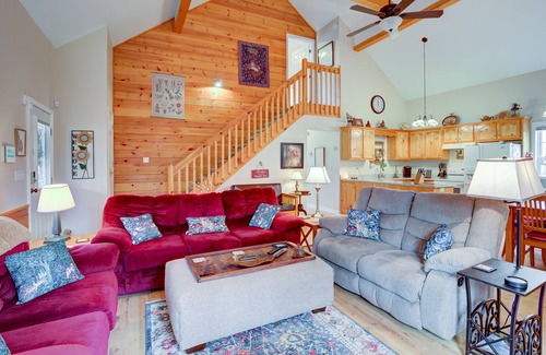 Eagle Mountain Cabin | Mountain cabin with WiFi, fireplace, & shared pools, game room, tennis, & gym