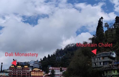 Darjeeling House | Mountain Chalet