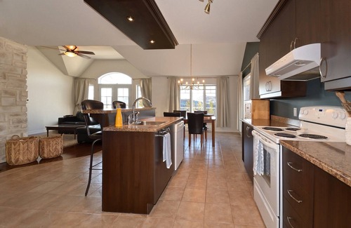 Saint Come Ski Chalet | Mountain chalet Spa/Hiking/Mountain biking