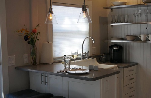 Broadmoor Cottage | Mountain Chic Cheyenne Cañon Cottage, Steps to The Broadmoor & Amazing Hiking!