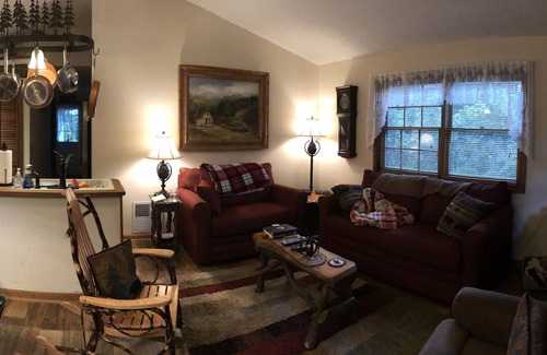 Newland House | Mountain Cottage in Resort Setting