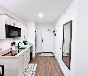 Vernon Apartment | Mountain Creek Resort at Appalachian Hotel - Pool & Hot Tub