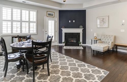 Cumming House | Mountain Crest Town house, in Amenity Rich property, Walking trails, Upgraded