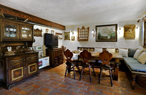 Kranjska Gora House | ★ Mountain Dreams★Stunning view over Lake Jasna☆Family Friendly Terrace Bikes