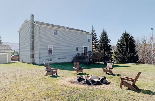 Windham House | Mountain Escape 5 Minutes to Ski ResortnnnGreat Discounted Summer rental !