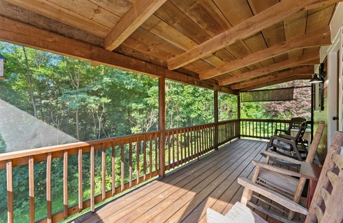 Hood Cabin | Mountain Escape Cottage