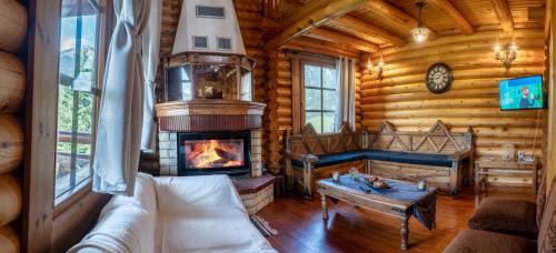 Karpenisi Ski Chalet | Mountain Escape Chalet