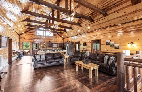 Caton Apartment | Mountain Escape Lodge