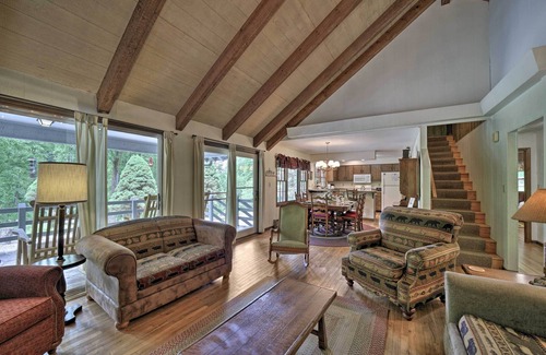 Bryson City House | Mountain Escape w/Hiking ~ 5 Mi to Bryson City!