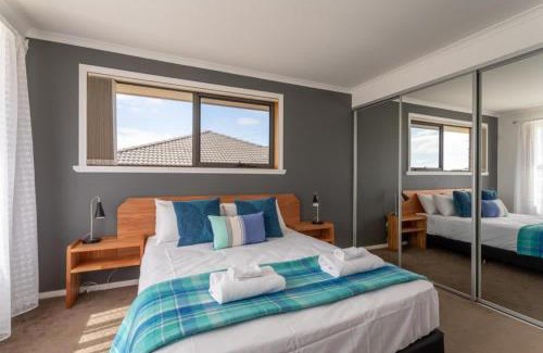 Deloraine House | Mountain Explorer - perfect base for exploring