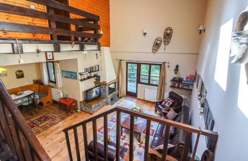 Comarnic House | Mountain Family Chalet on Prahova Valley