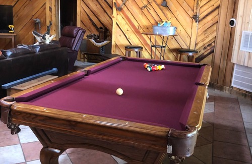 Amalia Cabin | MOUNTAIN FAMILY LODGE!