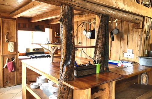 Amalia Cabin | MOUNTAIN FAMILY LODGE!