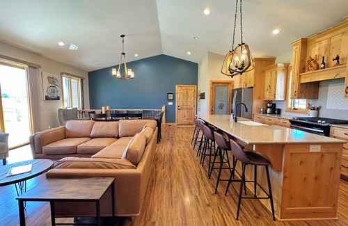 Driggs House | Mountain Family Retreat w/Teton Views + Hot Tub