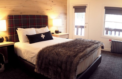 Sugar Bowl Resort Hotel | Mountain Family Room