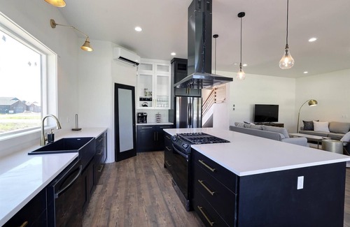 McCall House | Mountain Farmhouse, Family & Dog Friendly