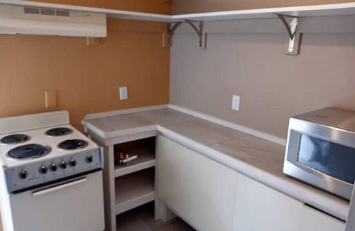 Northeast Heights Apartment | Mountain Foothills Fenced Private Guest House