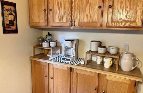 Alta Sierra Cabin | Mountain Getaway Close to Trails, Lake, River Adventures and snow play.