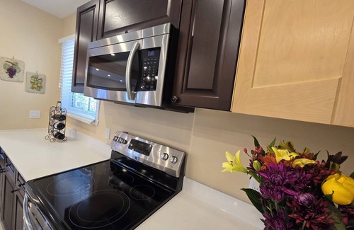 Morin Heights Ski Chalet | Mountain getaway! New cozy and spacious 4BR, 3bath.