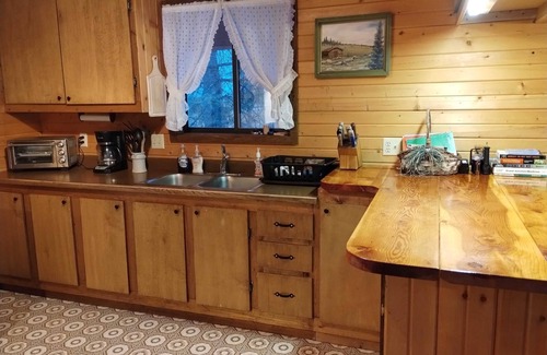Cimarron Cabin | Mountain Getaway Cabin