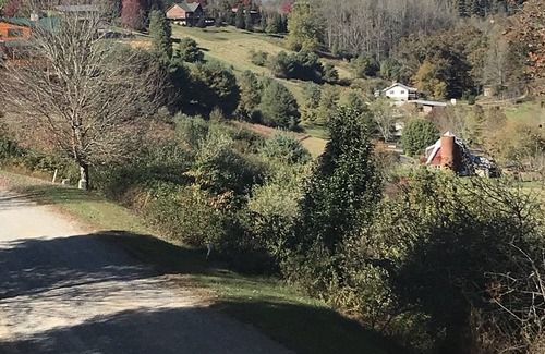 Piney Creek Cabin | Mountain - Getaway for a peaceful retreat or exciting outdoor adventure