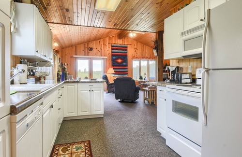 Lead House | Mountain getaway. Located on 7 acres at 6,500 foot elevation. Elk, deer, Turkeyn