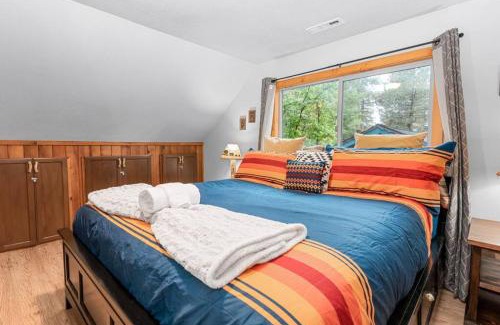 Boulder Bay House | Mountain Getaway