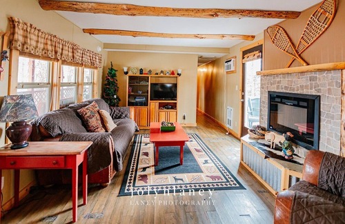 Garden Valley House | Mountain getaway near golf course, restaurants, and hot pool - Terrace Lakes