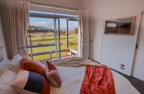 Ohakune House | Mountain Glass - Ohakune Holiday Home