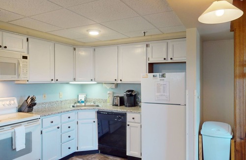 Killington Condo | Mountain Green Ski & Golf Resort 2-F9 Across the Street from the Lifts