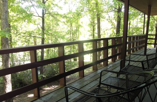 Mount Ida House | Mountain Harbor's four bedroom house by RedAwning