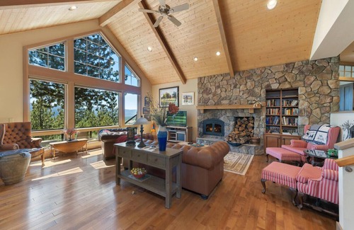 Gold Mountain House | Mountain Heaven