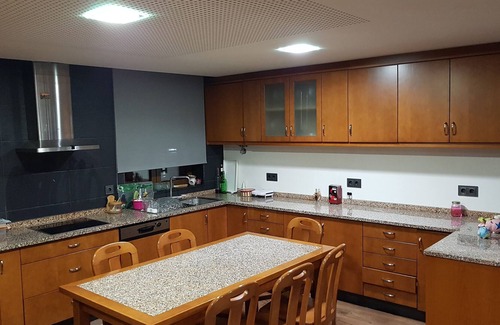 Paredes de Viadores House | Mountain Hills Nature House