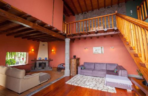 Moya Villa | Mountain Hideaway House in Moya