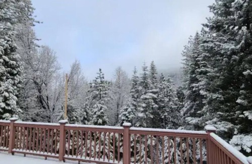 Phoenix Lake-Cedar Ridge House | Mountain House and National Forest Peacefulness
