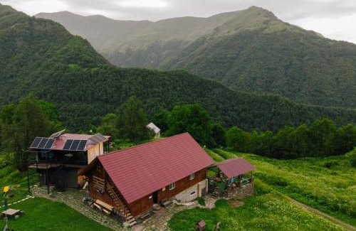 Roshka House | Mountain House Chirdili