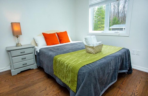 Haliburton House | Mountain House in the Heart of Haliburton, Mins to Lake