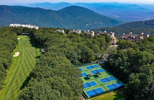 Wintergreen Condo | Mountain Inn Lodge 78 with Wintergreen Advantage