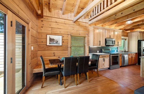 Huntersville House | Mountain Island Lake Lodge: Private Dock, Kayaks, Paddle Boards, Family Fun!