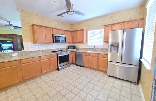 North Newport News Condo | Mountain Jade Garden Condo Resort 2 bed 2 bath near Newport News City Center