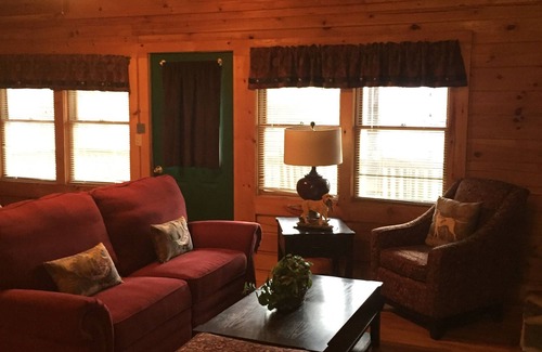 Valley Creek Run House | MOUNTAIN JOY COTTAGES #12 - Feathered Friends