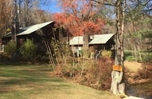 Maggie Valley Cabin | MOUNTAIN JOY COTTAGES #10- BIG BEAR