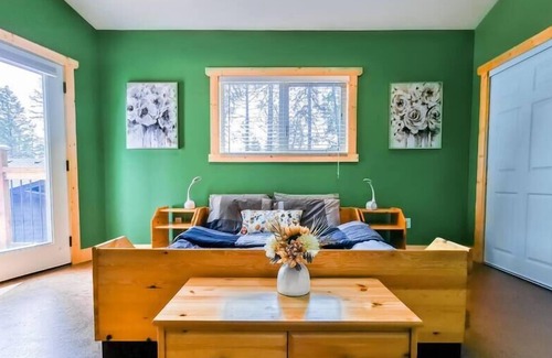 East Kootenay House | Mountain & Lake Koocanusa + Nearby Fernie